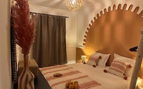 Riad Douha